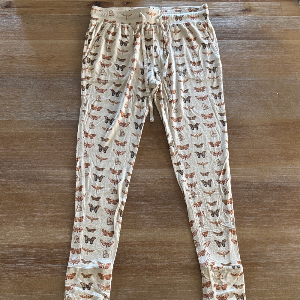 kate quinn moth + Butterfly joggers
